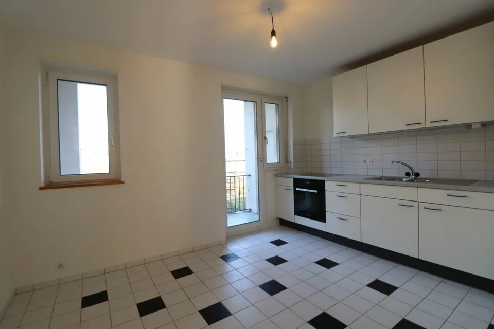 Near Messe and Wettsteinplatz - friendly 3-room apartment in Basel