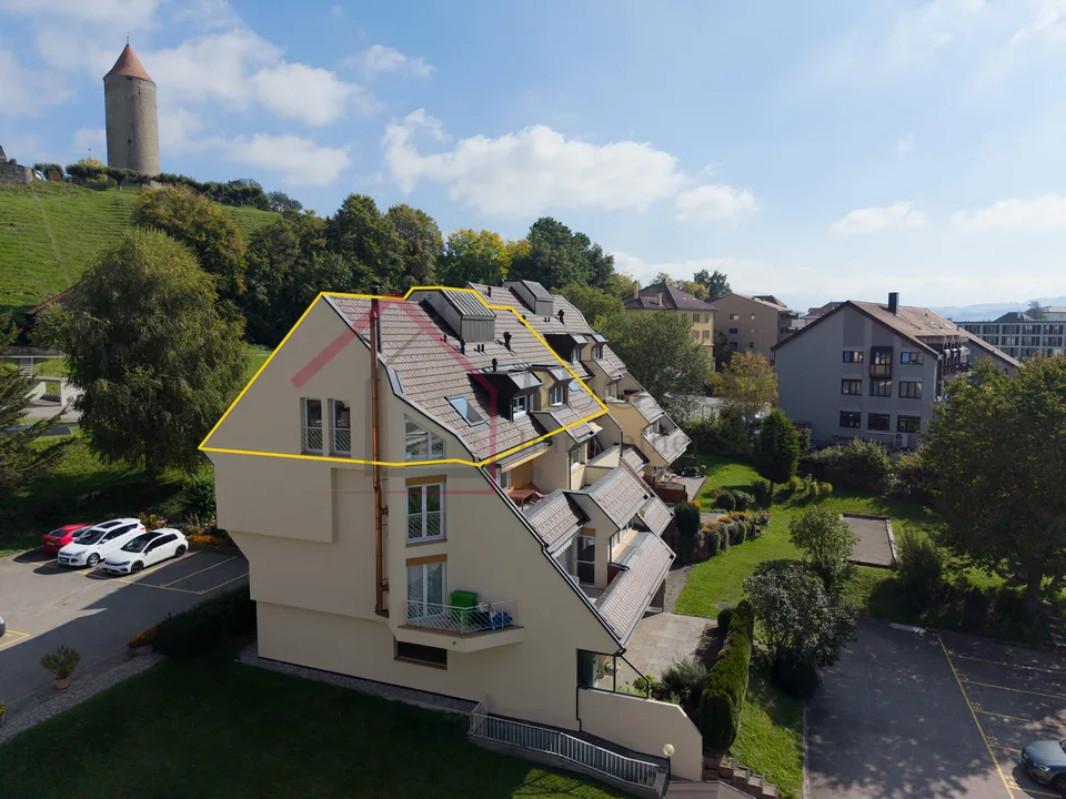 Spacious 4.5-room apartment with private elevator - Romont center
