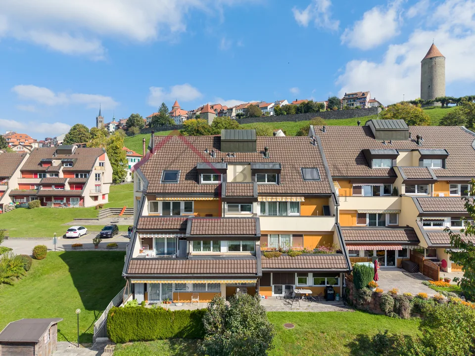 Spacious 4.5-room apartment with private elevator - Romont center