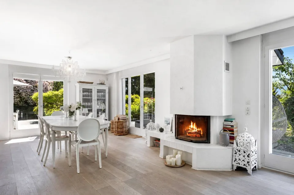 Villa individuelle de 6,5 pièces avec vue sur le lac Léman