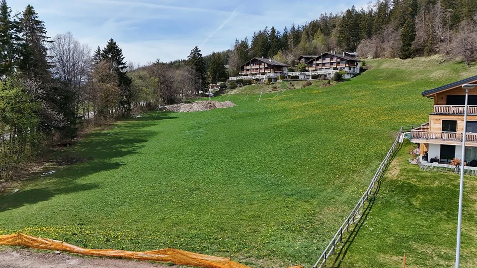 Luxury 3.5-room attic apartment in the heart of Crans-Montana
