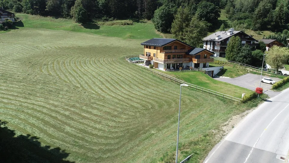 Luxury 3.5-room attic apartment in the heart of Crans-Montana