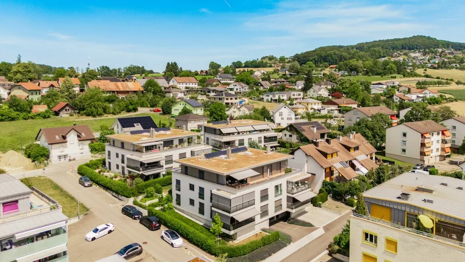 Neuwertige 4.5-Zimmer-Wohnung mit hochwertigem Innenausbau