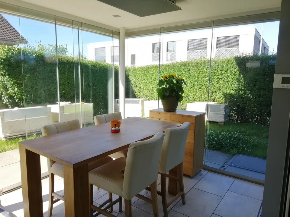 4.5-Zimmer-Wohnung mit 170 m² Gartenfläche