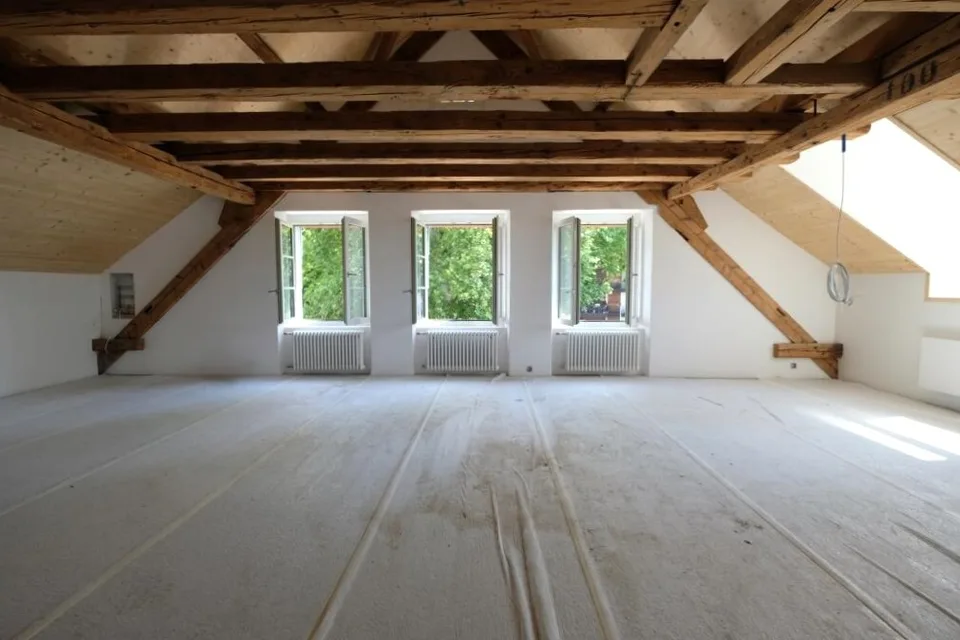 Espace d'atelier / bureau lumineux au dernier étage, Turbinenweg 1