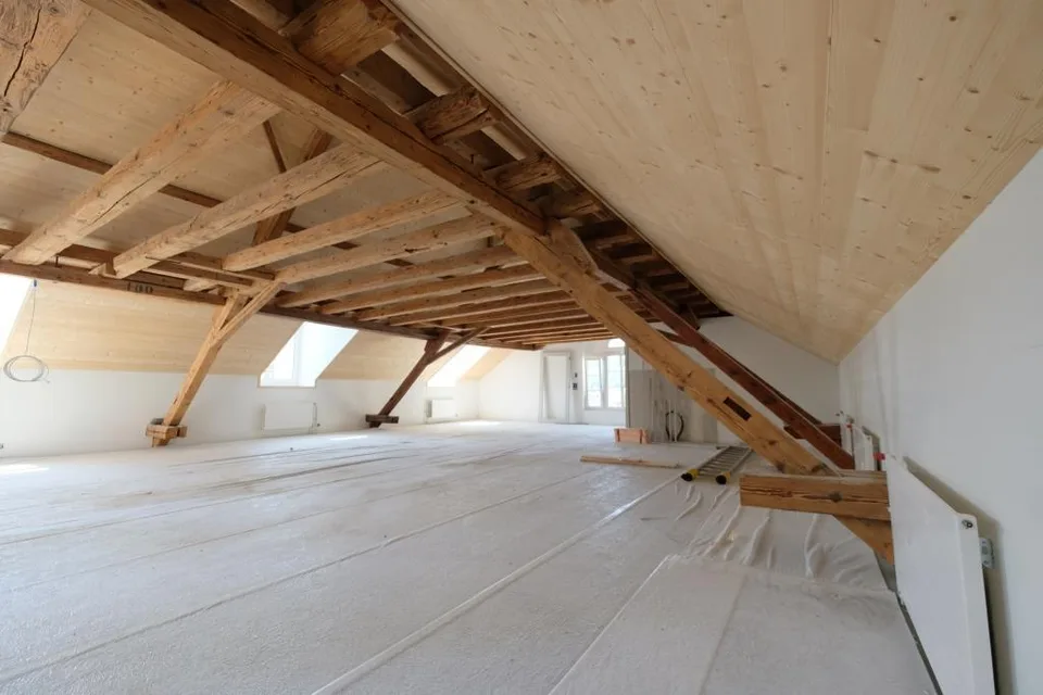 Espace d'atelier / bureau lumineux au dernier étage, Turbinenweg 1