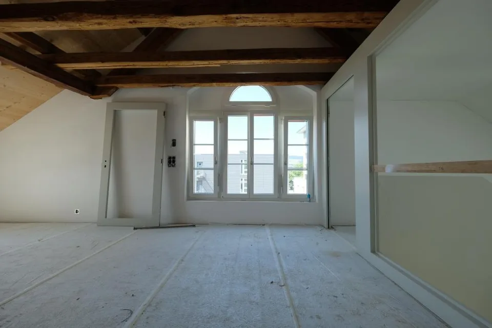 Espace d'atelier / bureau lumineux au dernier étage, Turbinenweg 1