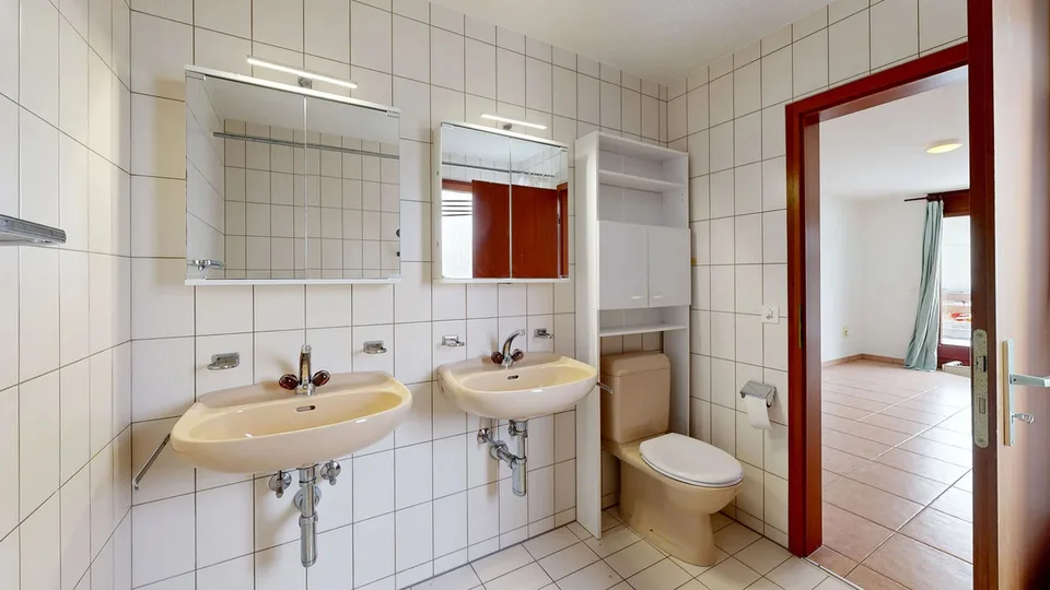 Family-friendly 5.5-room row house with parking space
