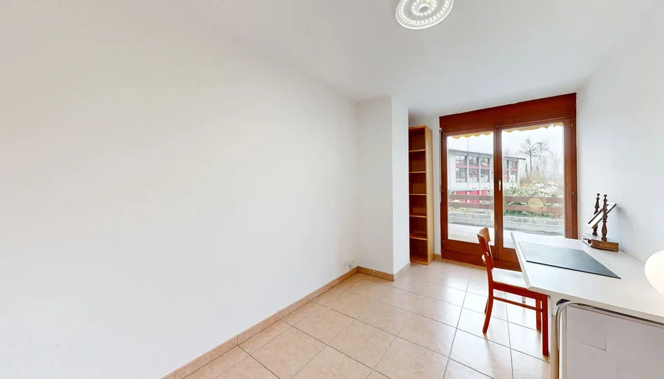 Family-friendly 5.5-room row house with parking space