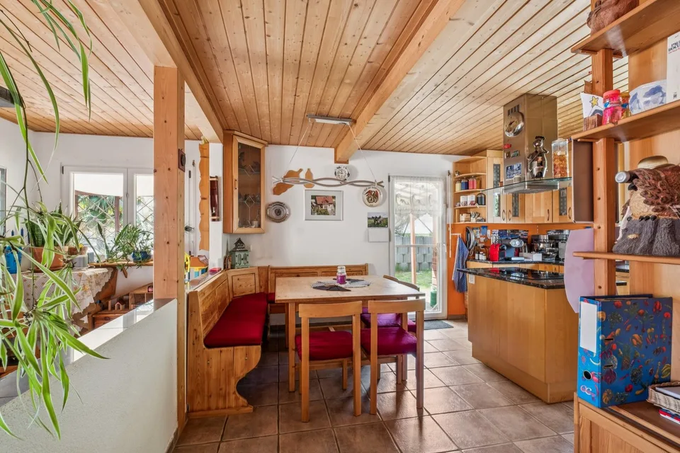 Detached living with 160 m², garden and far-reaching views