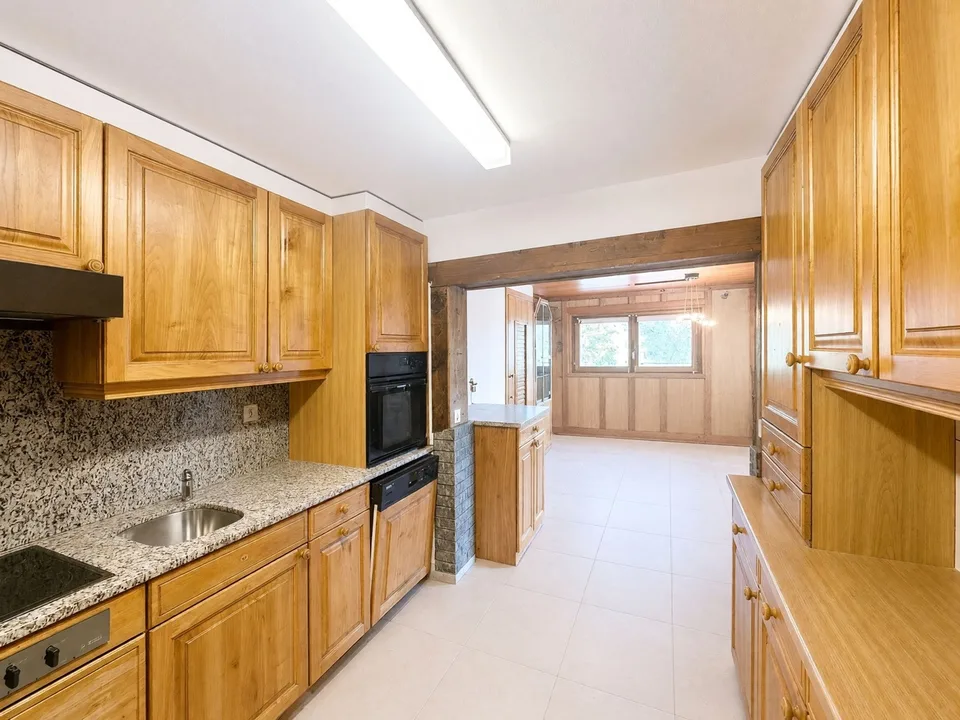 Family house with two apartments