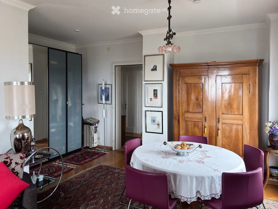 Charming attic apartment with lake view