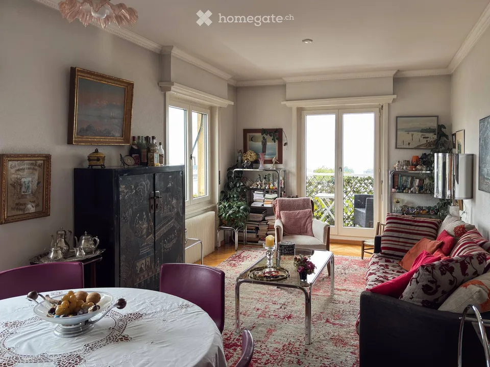 Charmant appartement en attique avec vue sur le lac