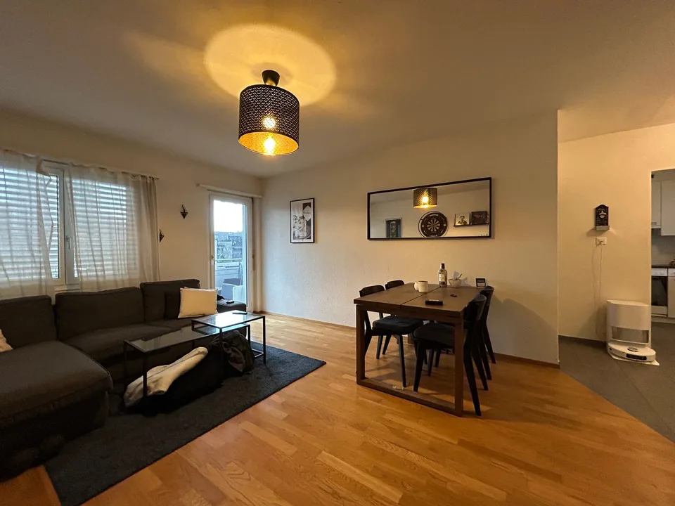 Urbanes Wohnen mit Weitblick: Helle 3.5-Zimmerwohnung im Herzen von Thun