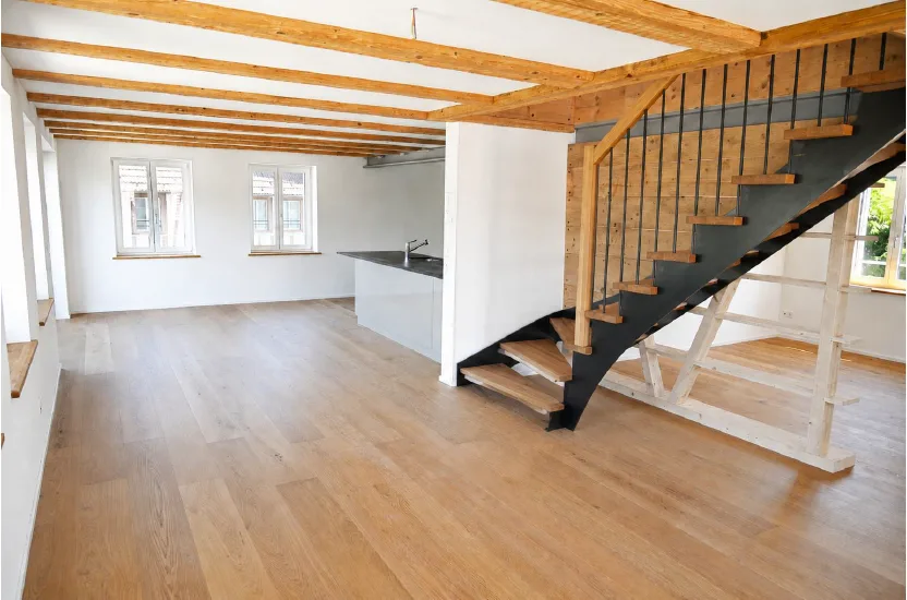 Incantevole appartamento maisonette 2.5 locali a Ebertswil – disponibile da settembre 2026