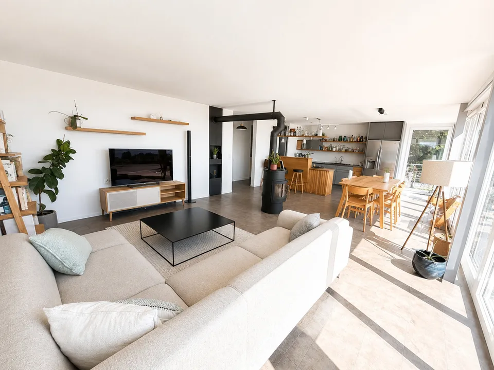 Magnifique attique avec terrasse de 5.5 pièces d'environ 175 m2