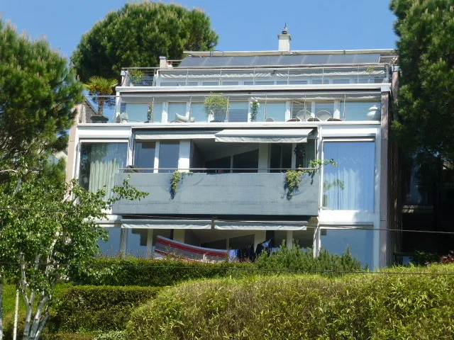 Magnifique attique avec terrasse de 5.5 pièces d'environ 175 m2
