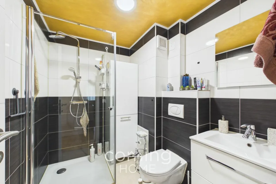 Appartement moderne de 5.5 pièces à Viège - situation calme et ensoleillée