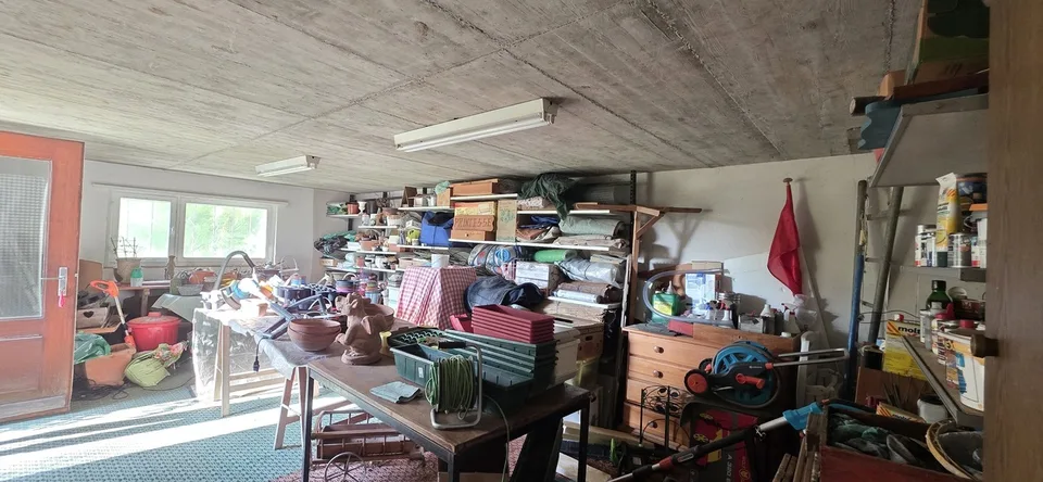 Two steps from the old town, a house to reinvent