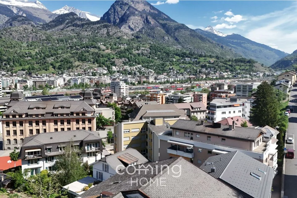 Interessante 4.5 Zimmer Wohnung in Brig mit Balkon und Lift sowie Renovationspotenzial