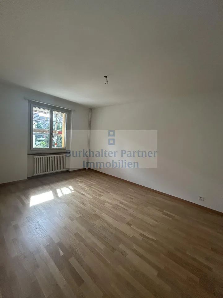 Frisch gesamtsanierte, helle Wohnung mit modernem Wohnkomfort