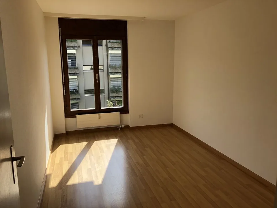 4.5-Zimmerwohnung 2. Stock links