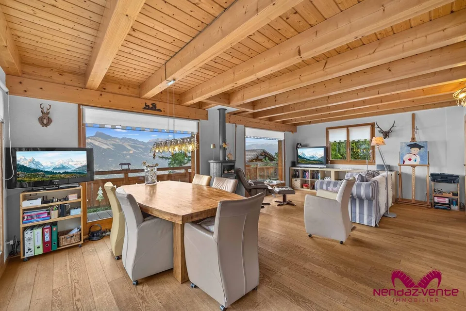 Magnifique chalet 5,5 pièces vue imprenable vente aux étrangers