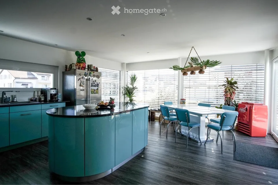Appartement-maisonnette spécial 4.5 pièces dans une maison à deux familles