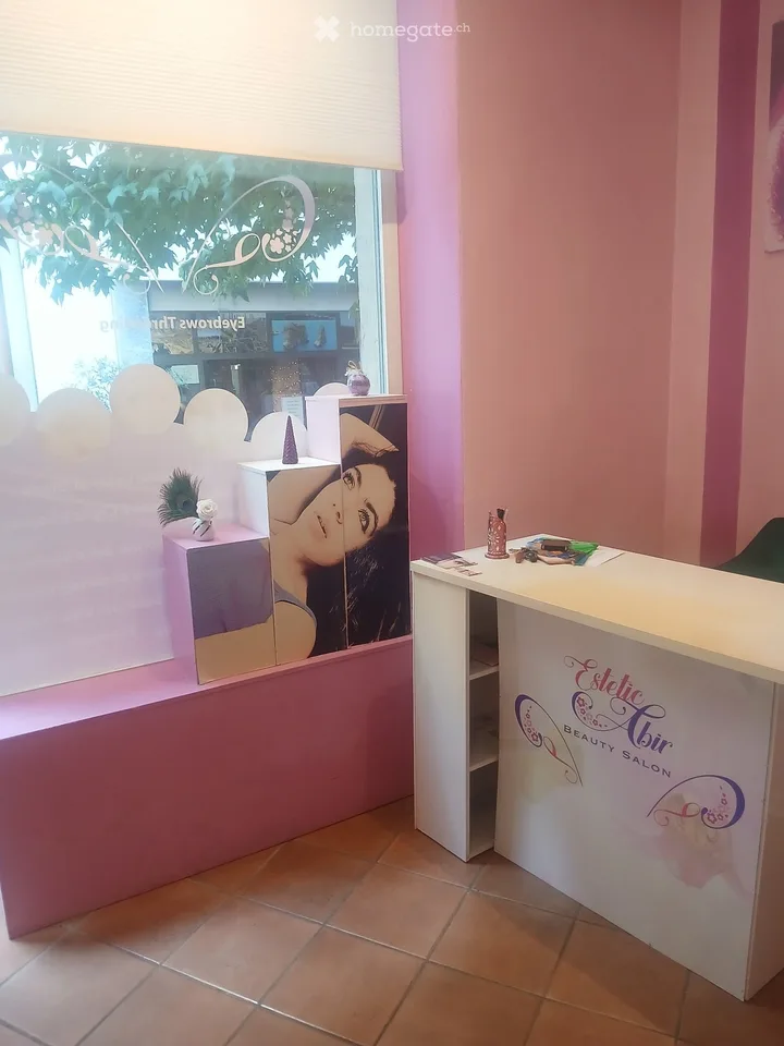 Renting Nail Position in Famous Beauty Center