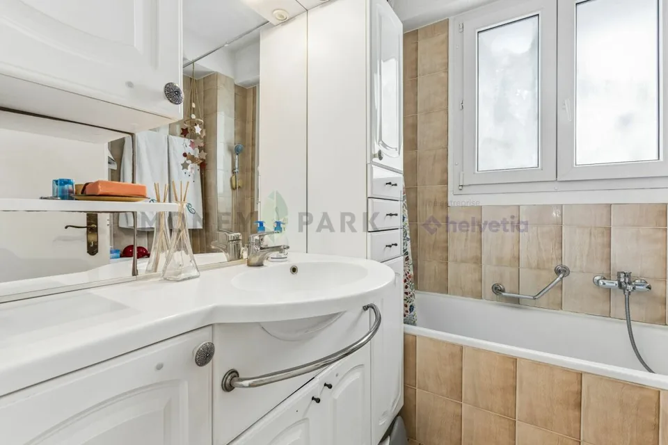 Wohnung mit 4.5 Zimmern im Zentrum von Lausanne