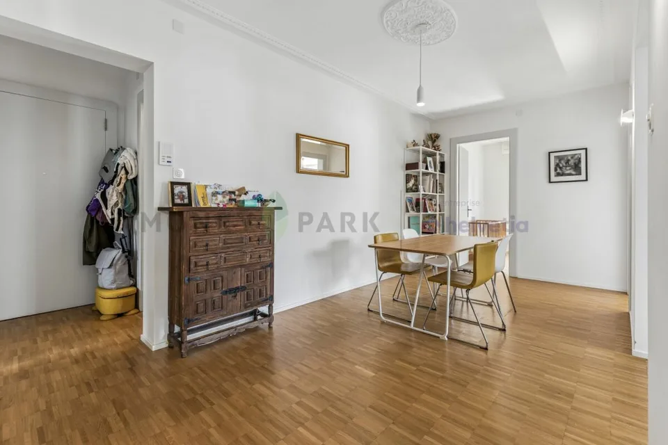 Wohnung mit 4.5 Zimmern im Zentrum von Lausanne