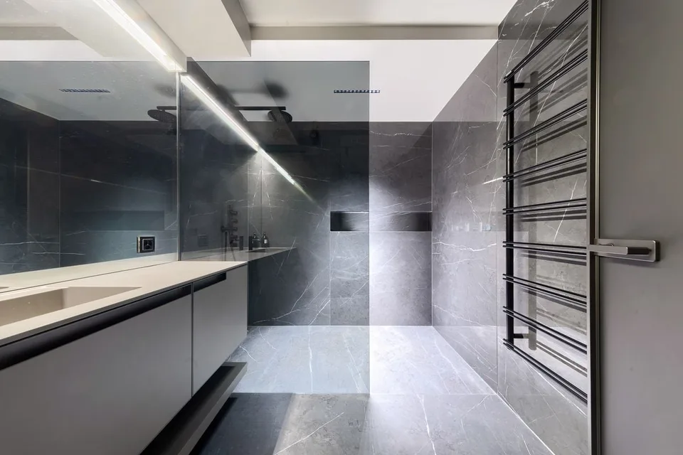 Luxueux appartement vendu meublé – Foto 7 von 8