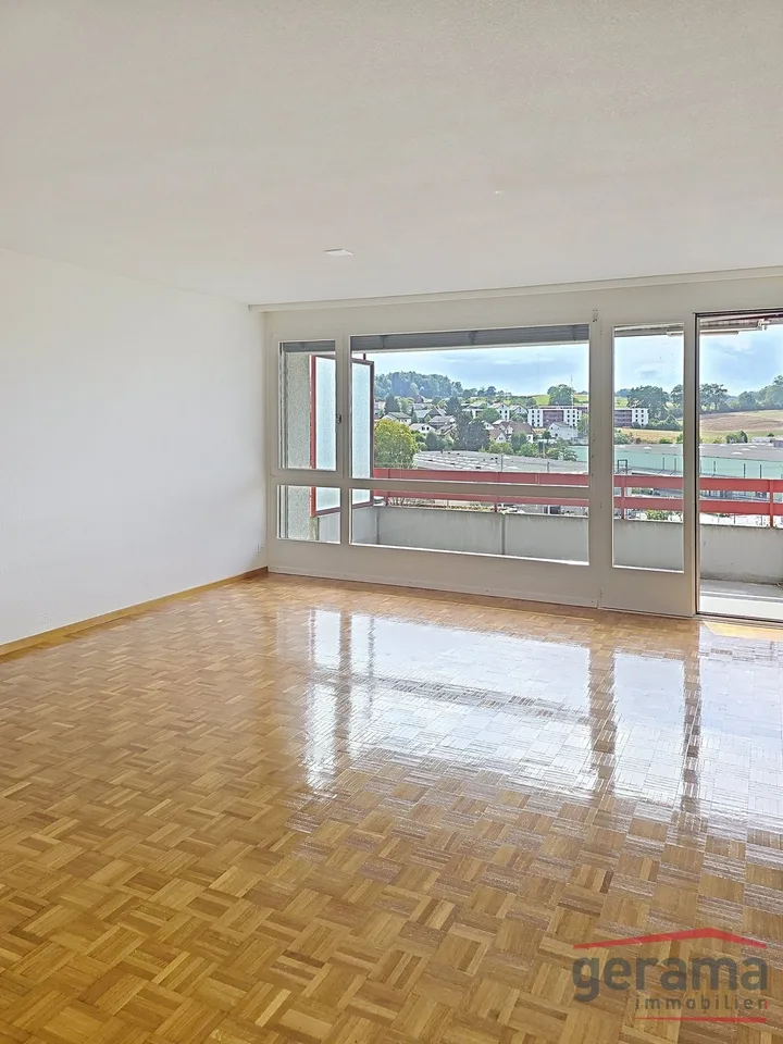 Charmante 3.5 Zimmer-Wohnung in Schmitten