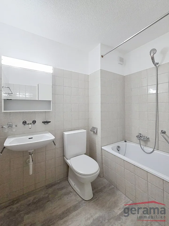 Charmante 3.5 Zimmer-Wohnung in Schmitten