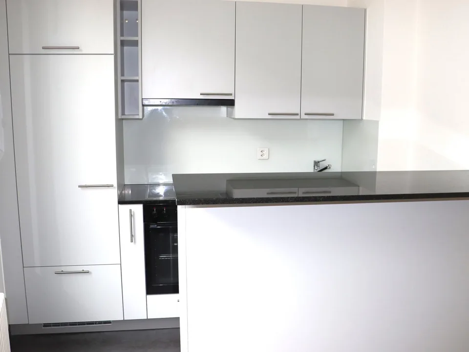 sehr ansprechende, geräumige 1.5 Zi.-Wohnung
