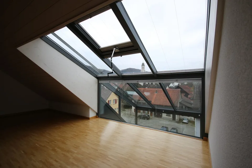 Schöne Maisonette-Wohnung in Zentrum von Frick zu vermieten