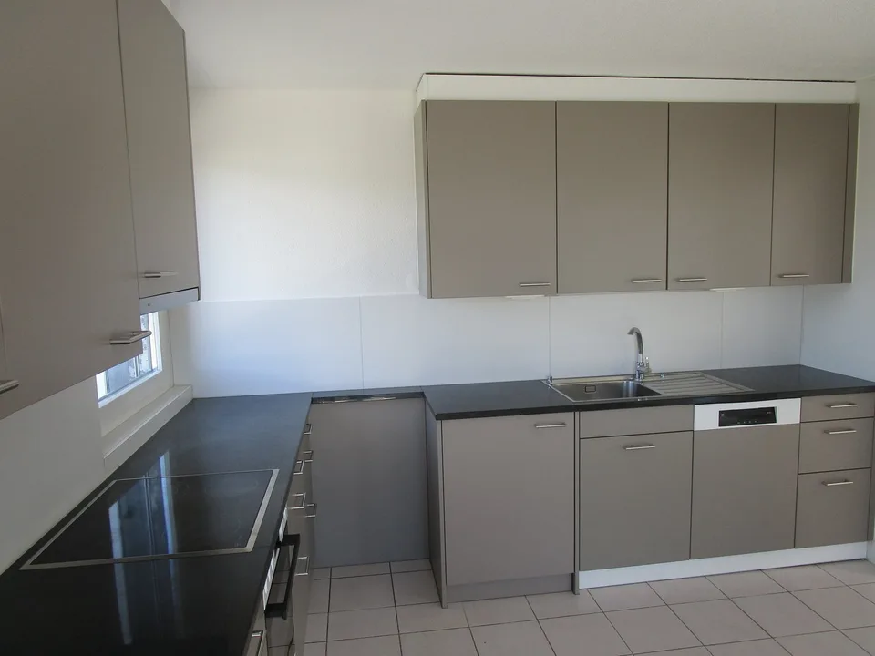 5.5-Zimmer-Attikawohnung mit Terrasse und Weitsicht in Oftringen