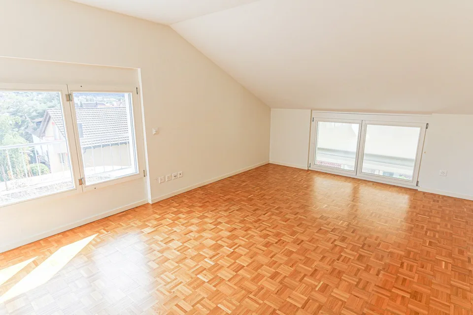 Grosszügige 5-Zimmer-Maisonette-Wohnung in Muttenz im Herzen von Muttenz