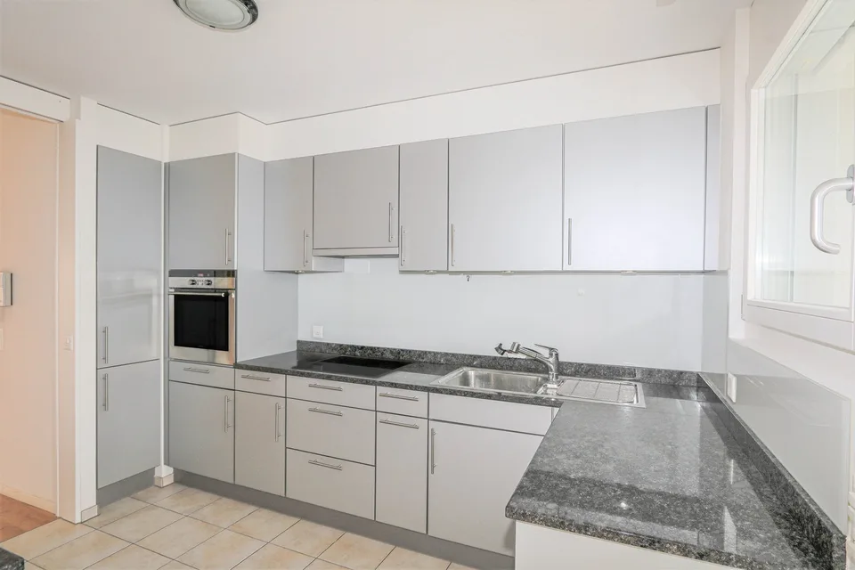 Grosszügige 5-Zimmer-Maisonette-Wohnung in Muttenz im Herzen von Muttenz