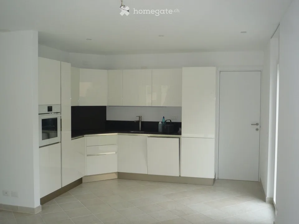 Breganzona - Prächtige und helle 3.5-Zimmer-Wohnung mit Terrasse und Garten