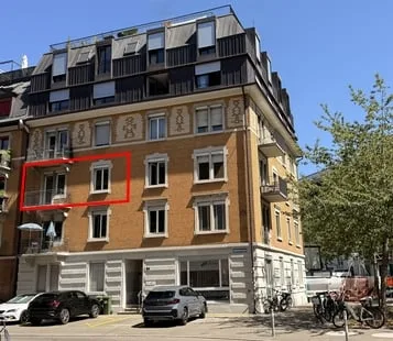Charmante 3-Zimmer-Wohnung mit Balkon im lebendigen Zürich 8004