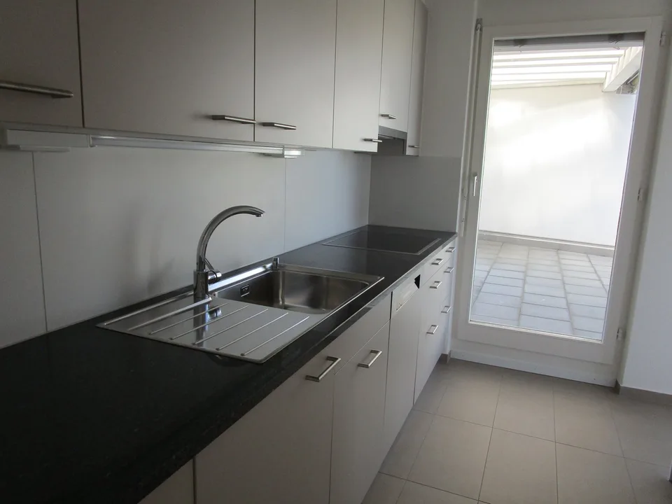 3.5-Zimmer-Attikawohnung mit neuer Küche