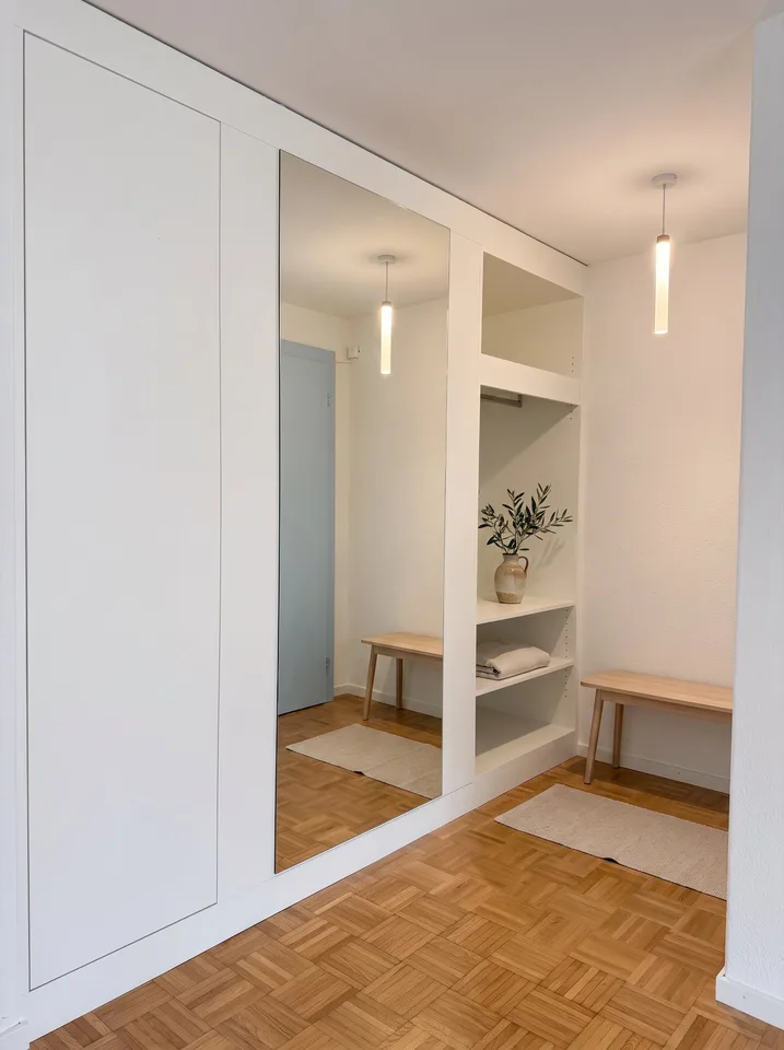 Freshly renovated 3.5-room apartment in a quiet location, with a view, in the tax-friendly Feusisberg