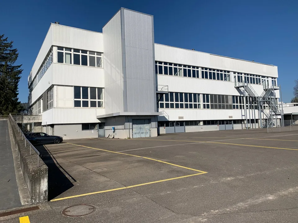Storage space for temporary use until around the end of 2027 for rent