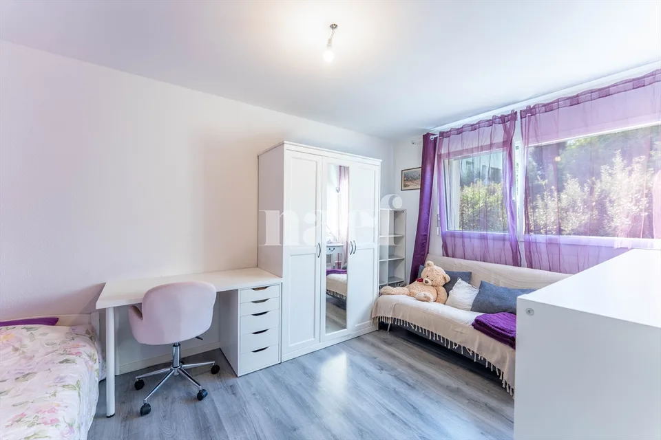 Appartement de 4.5 pièces au rez-de-chaussée avec terrasse et jardin à vendre à Prez-vers-Noréaz