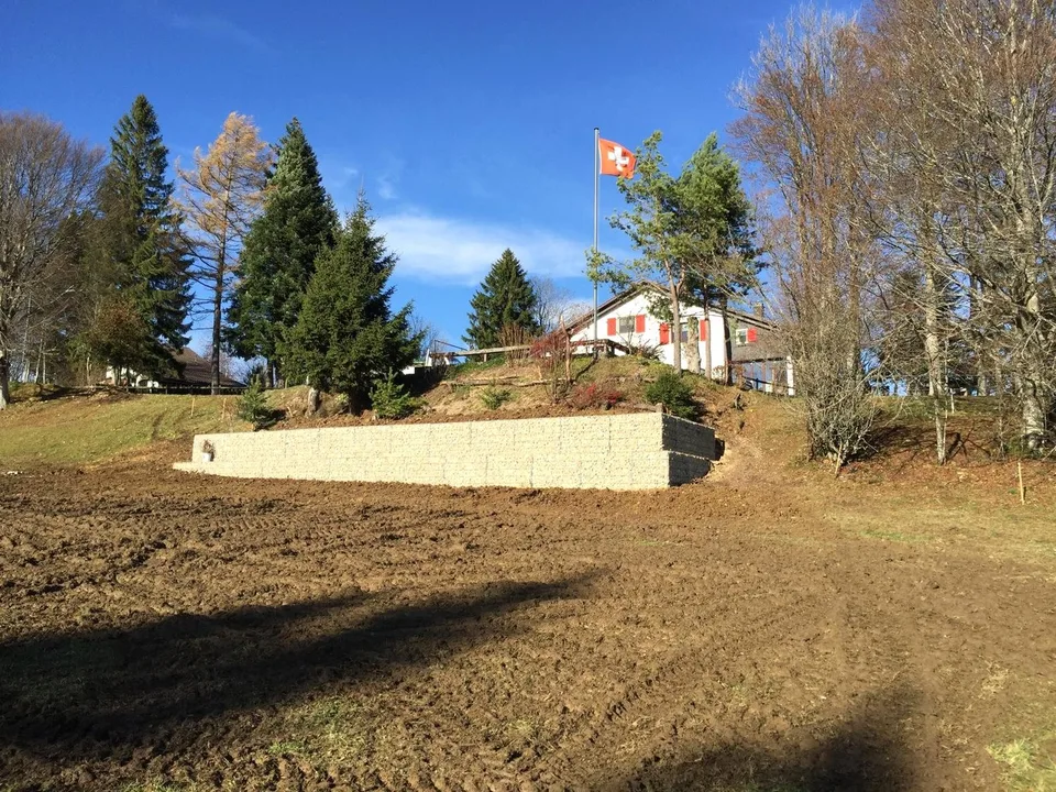 Schöne Einzelhaus mit 7 Zimmern in der Montagne de Moutier (1130m)