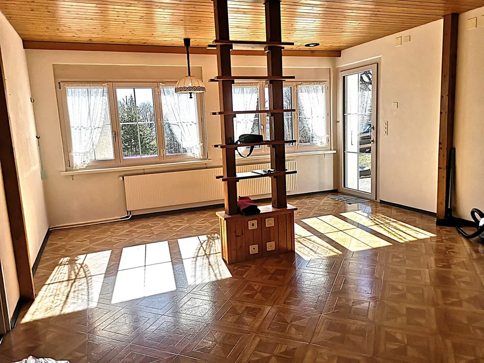 Schöne Einzelhaus mit 7 Zimmern in der Montagne de Moutier (1130m)