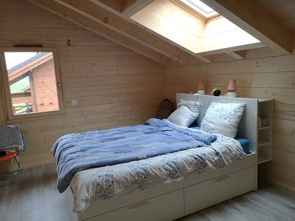 A vendre aux Savagnières, 6 maisons/chalets avec tout le confort moderne, construction dès 2025