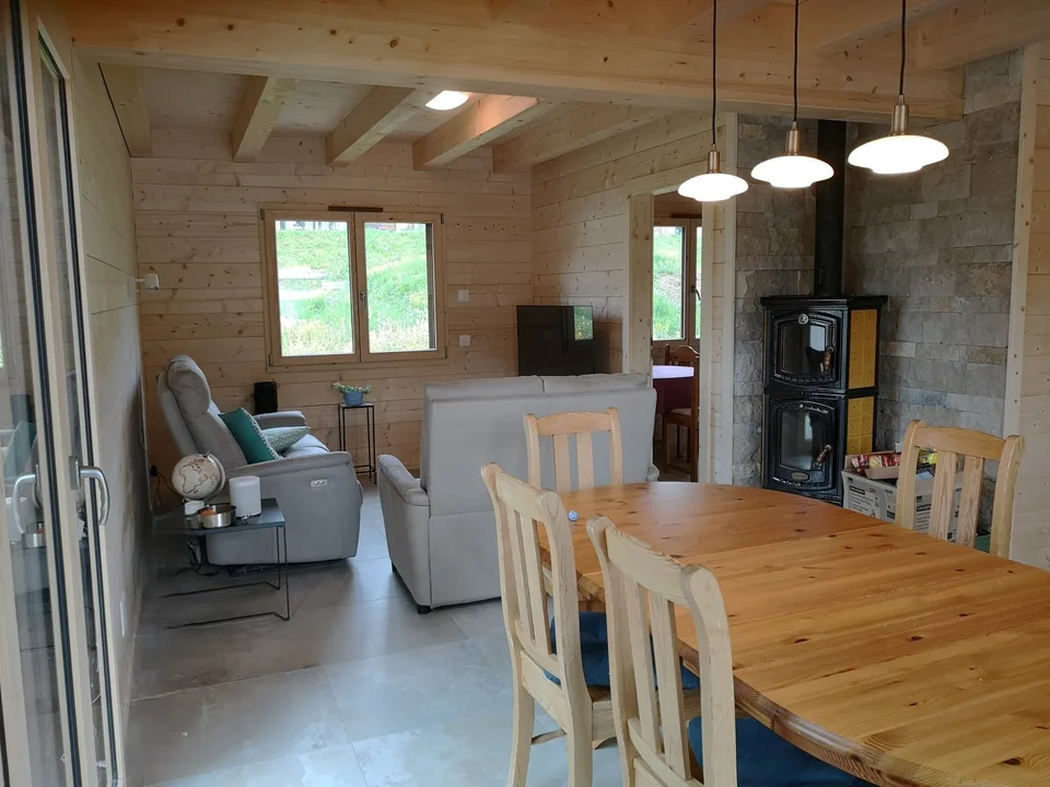A vendre aux Savagnières, 6 maisons/chalets avec tout le confort moderne, construction dès 2025