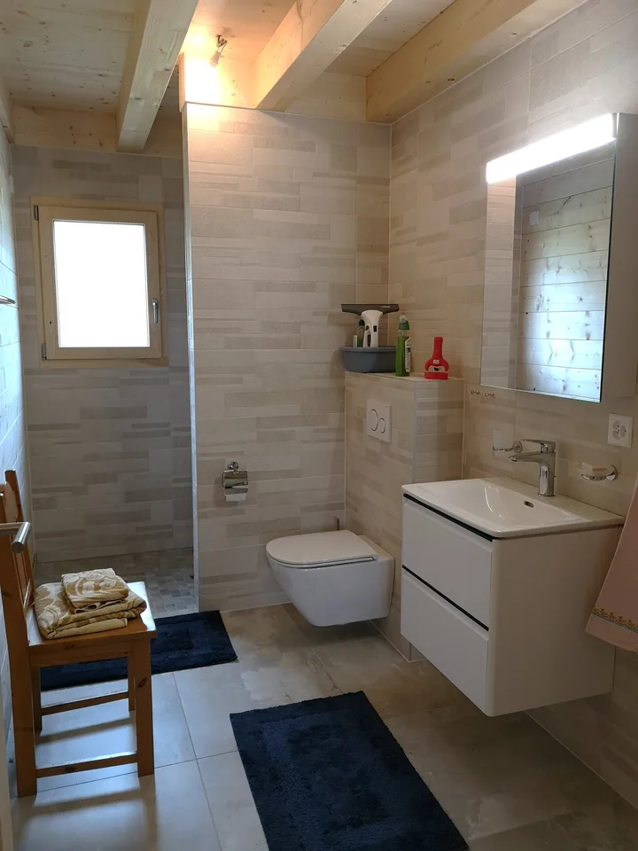 A vendre aux Savagnières, 6 maisons/chalets avec tout le confort moderne, construction dès 2025